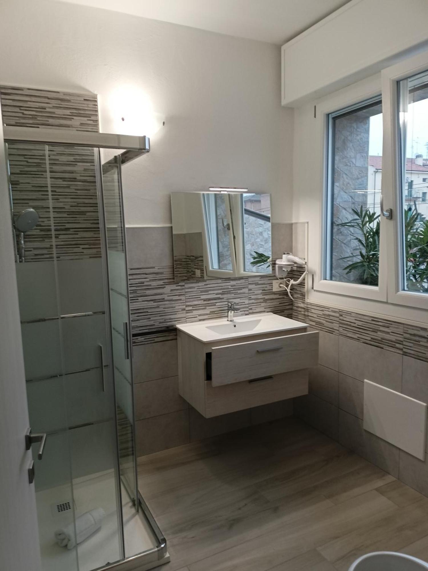 La Dea Rooms Ferrara Exterior photo